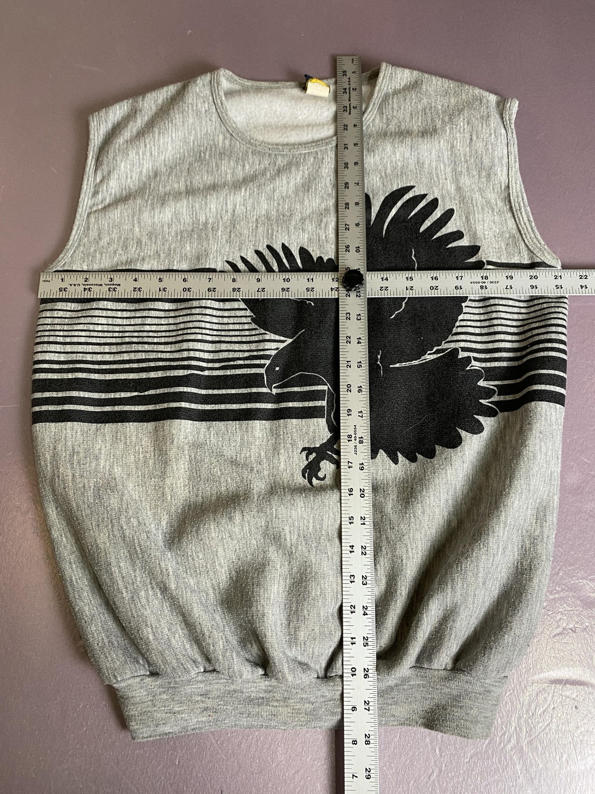 Vintage Trade Winds Sweater Vest Mens Large Gray Eagle Graphic Made USA 80s
