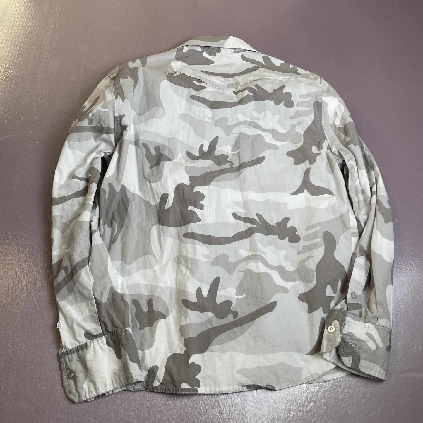 Ditch Plains Shirt Mens Large Gray Camo Snap Front Long Sleeve Cotton Pockets