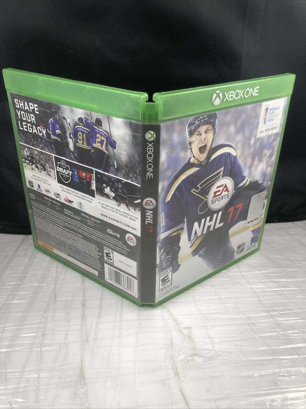 NHL 17 (Microsoft Xbox One, 2016) Hockey Game World Cup
