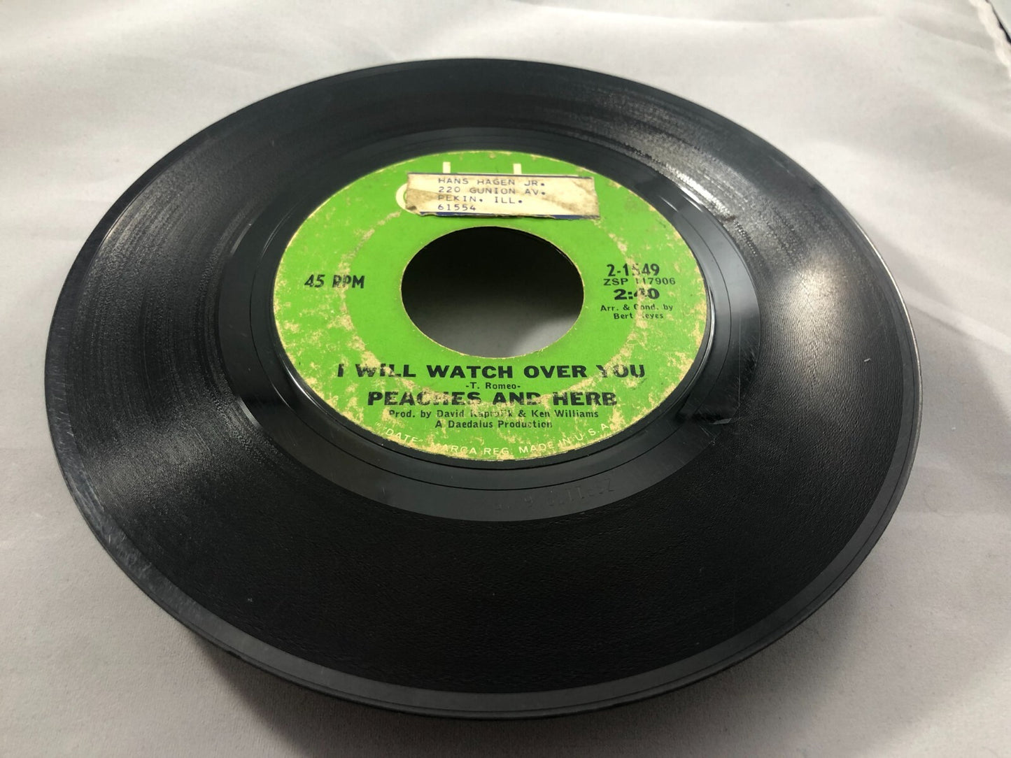Peaches and Herb - Close Your Eyes / I Will Watch Over You -Date -GOOD+ F203