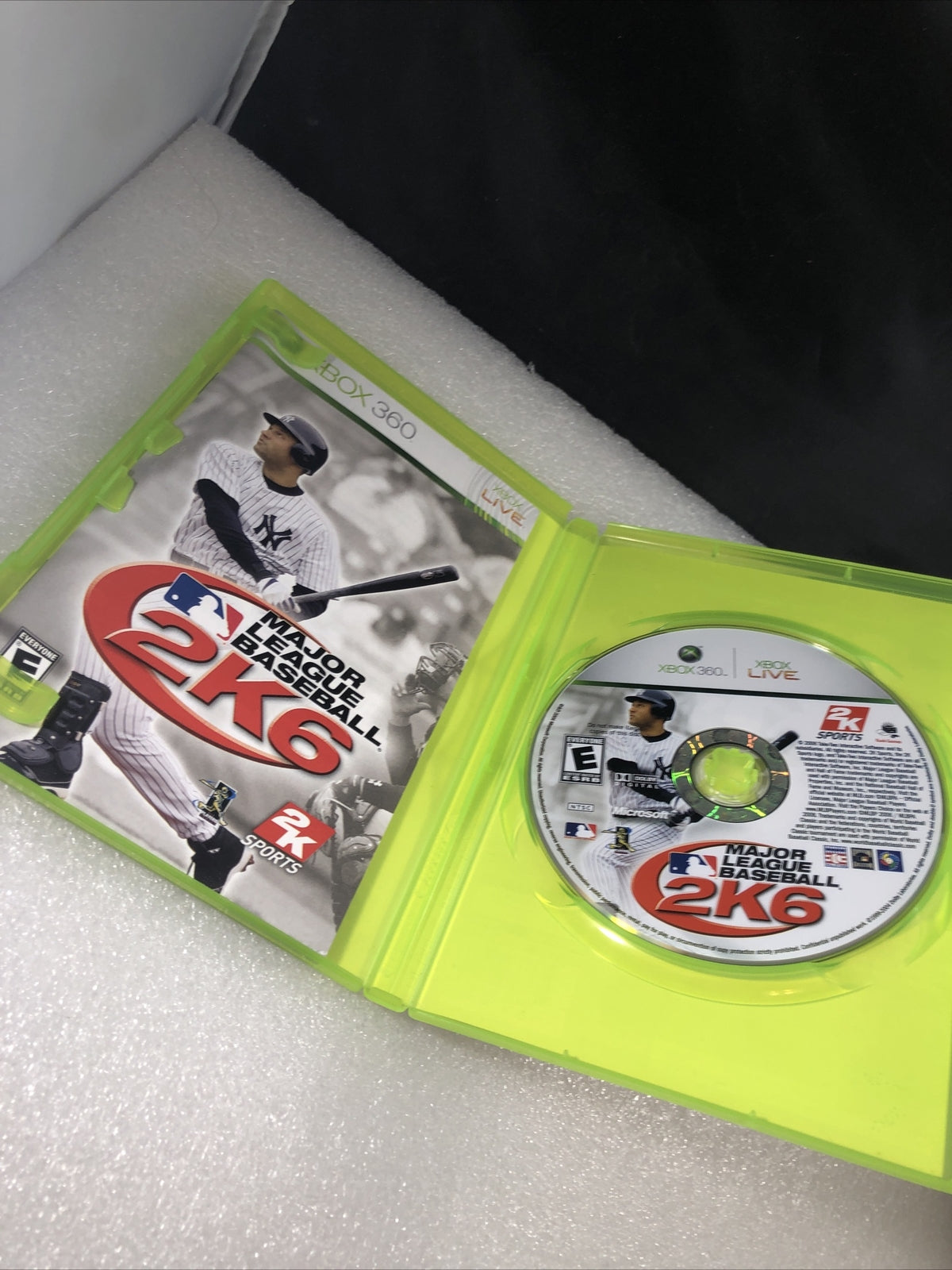 Major League Baseball 2K6 (Microsoft Xbox 360, 2006)