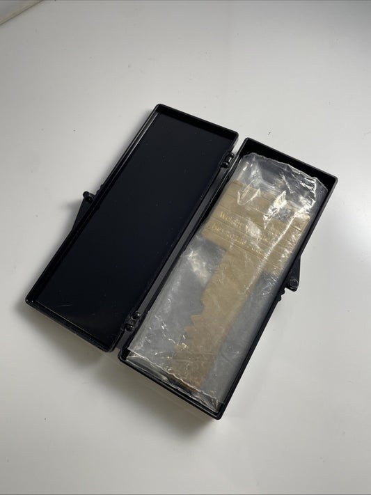 Weight Watchers Novelty Key Fob - Key to the Future Keychain 1963-1983 Gold