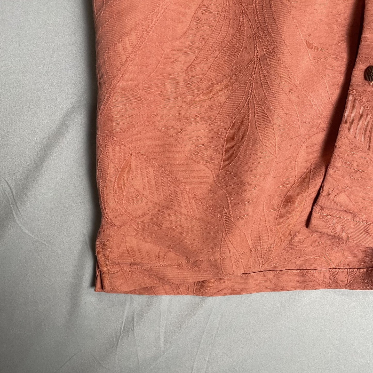 Woody's Retro Lounge Shirt Mens Large Burnt Orange Leaf Pattern Button Up Casual