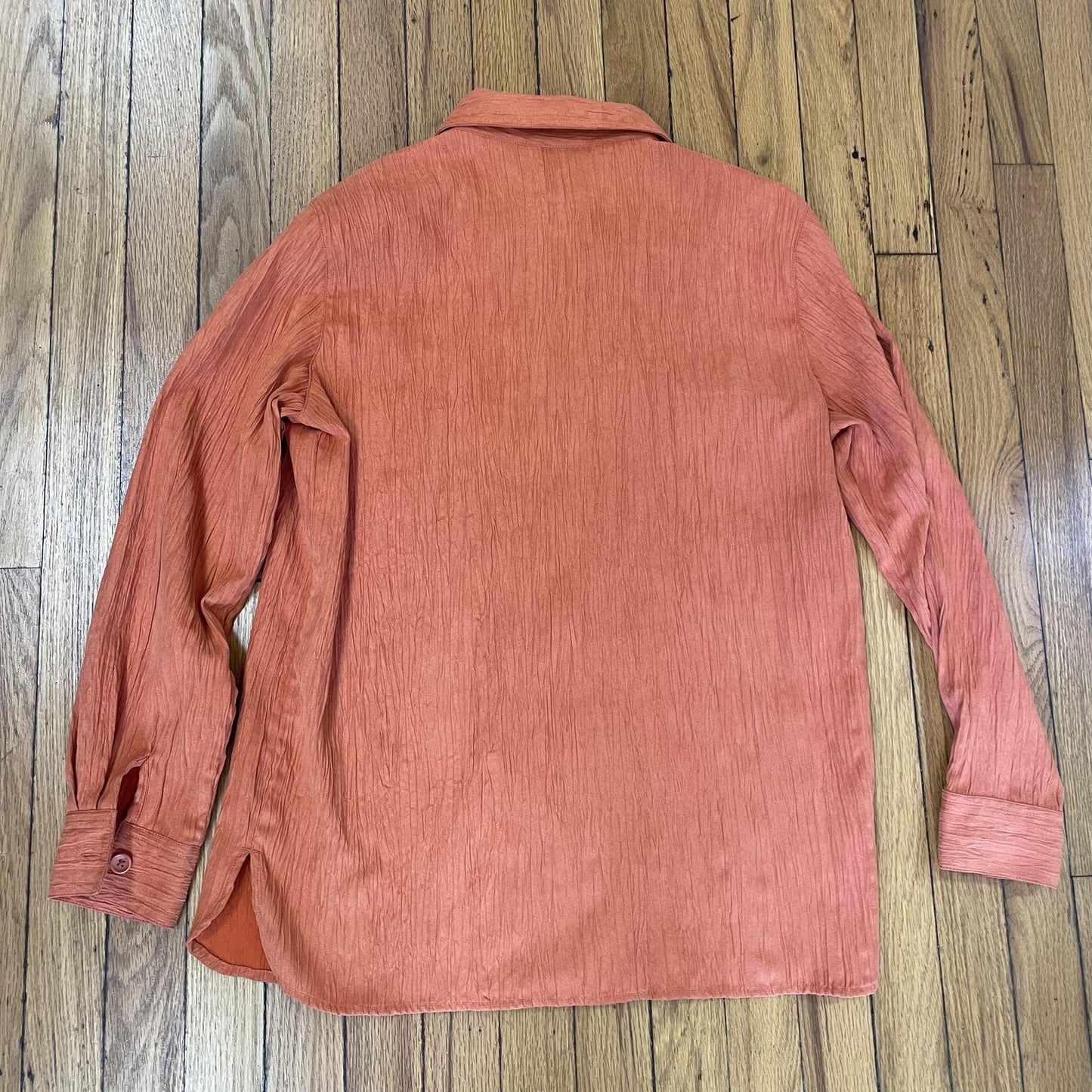 Studio Works Shirt Womens Small Orange Crinkle Button Up Blouse Long Sleeve Top