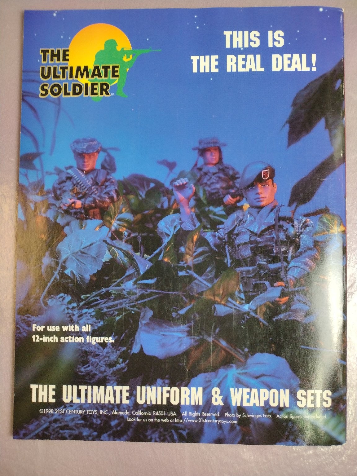 go figure! April 1998 No.4 Toying with Pop Culture Magazine