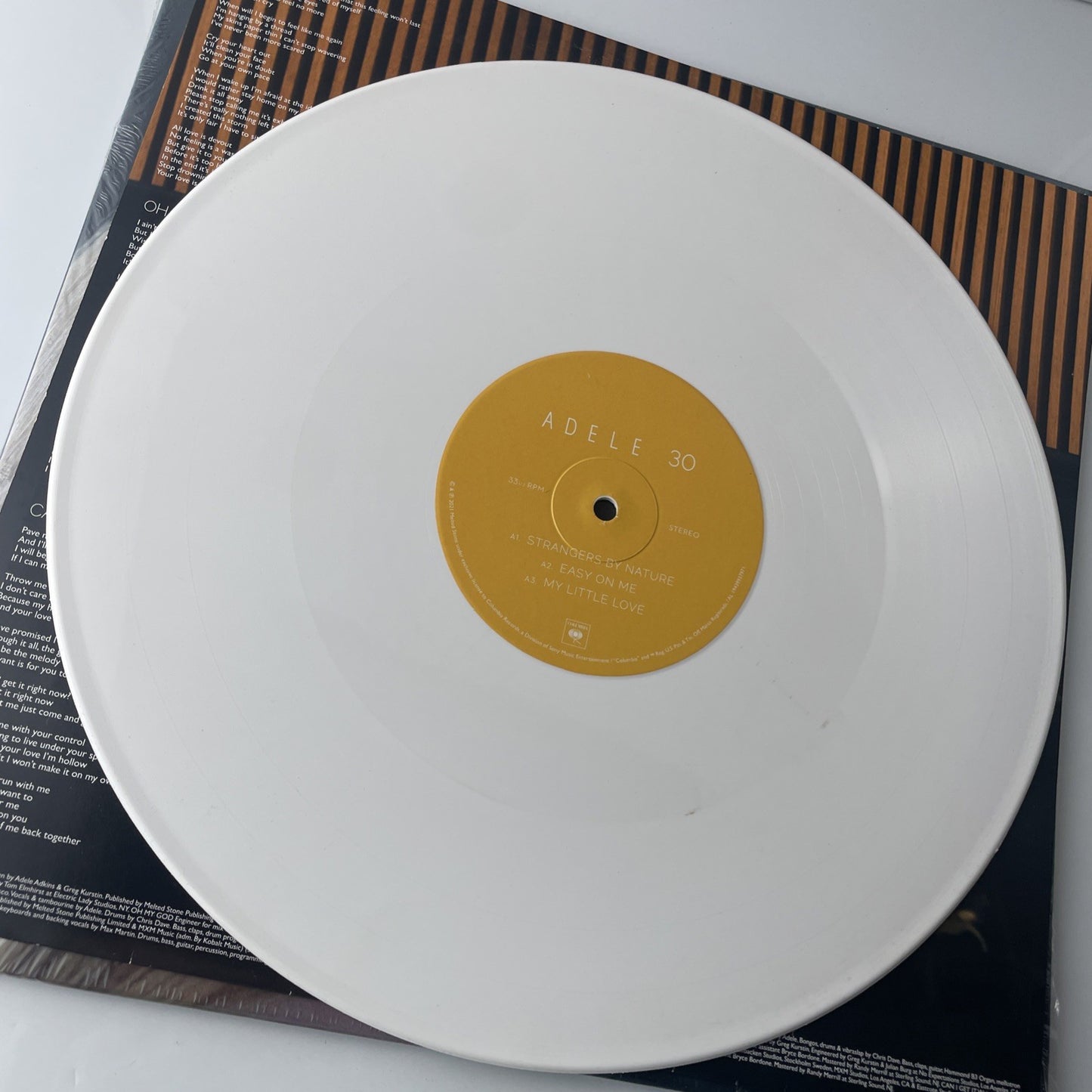 ADELE 30 Double L.P **EXCLUSIVE WHITE VINYL** VG+ In Shrink Wrap