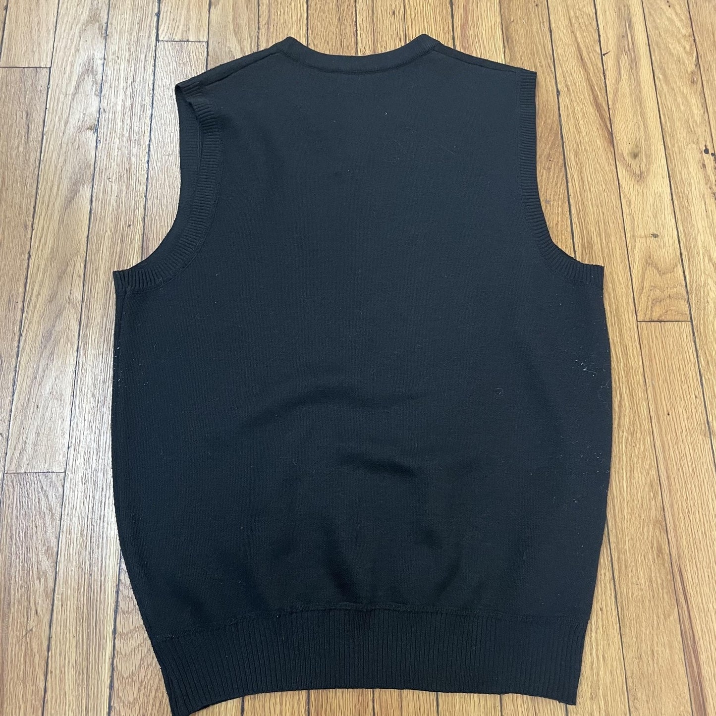 Beverly Hills Polo Club Sweater Vest Mens Medium V Neck Pullover Embroidered