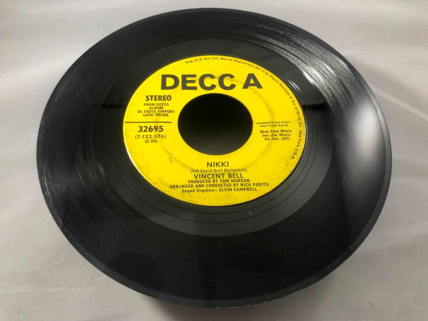 VINCENT BELL - DARLING LILI \ NIKKI DECCA PROMO 45 RARE PROMO VG