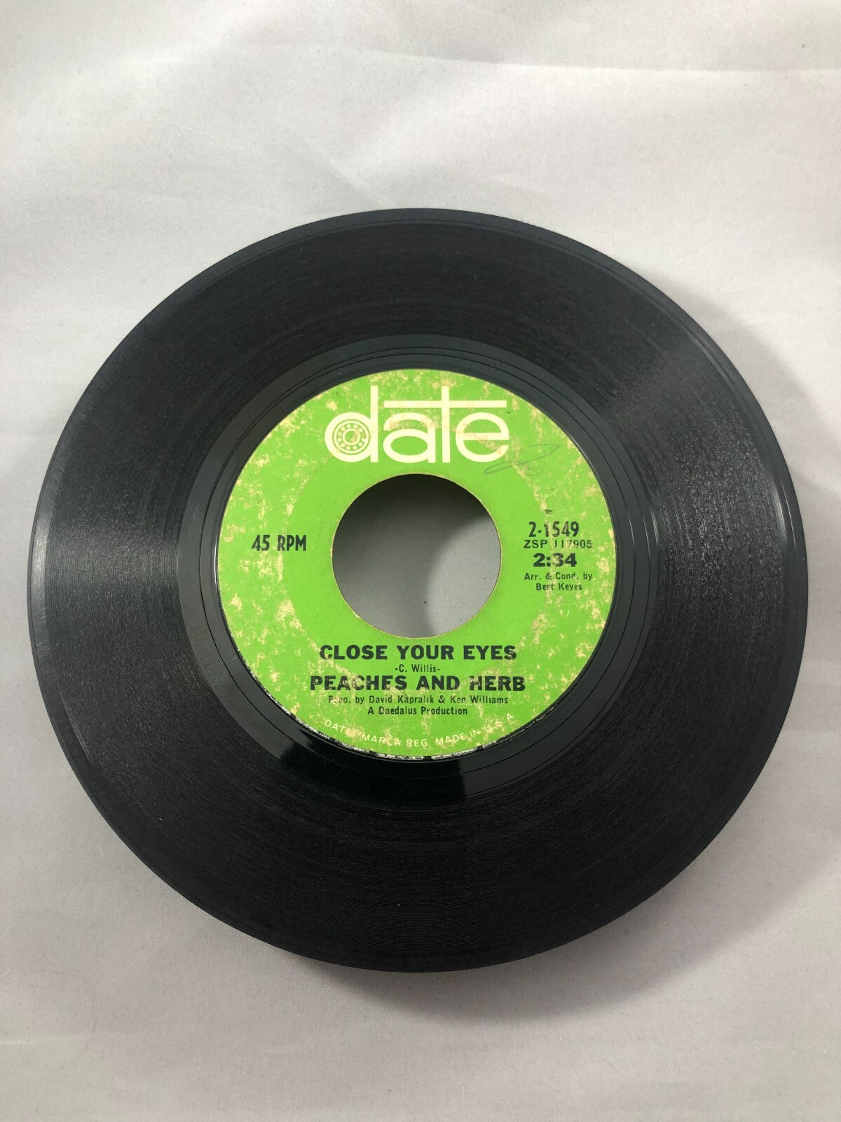 Peaches and Herb - Close Your Eyes / I Will Watch Over You -Date -GOOD+ F203