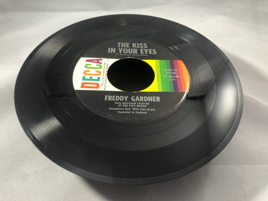 FREDDY GARDNER: Trees / The Kiss in Your Eyes Decca 7" VG