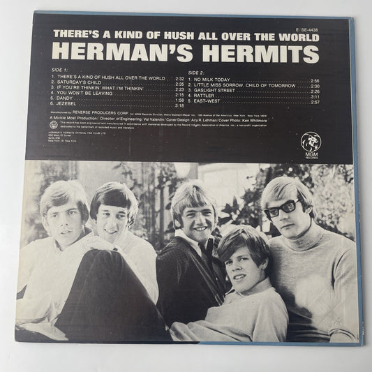 Herman's Hermits (MGM – E 4438) There's A Kind Of Hush All Over The World