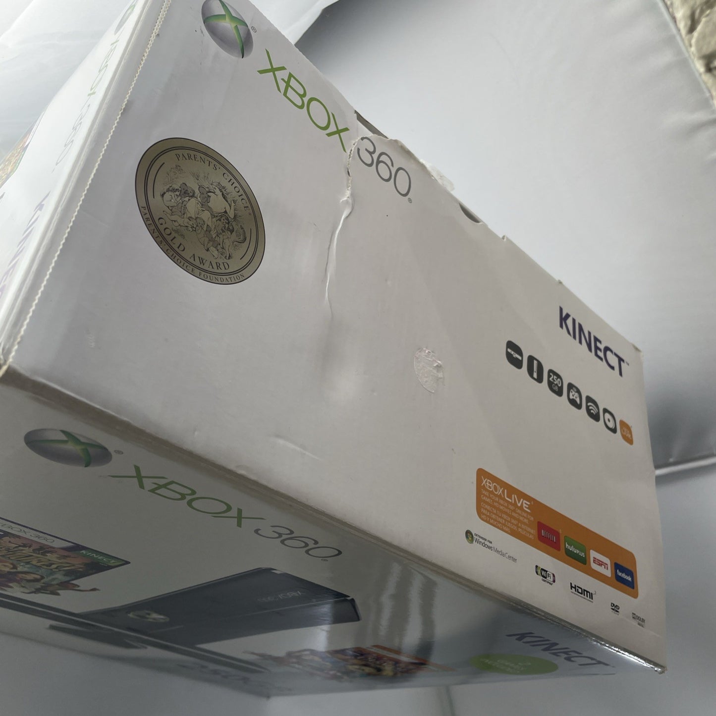 XBOX 360 Kinect System 250GB Bundle with Box, Console, Controller, Power, WORKS!