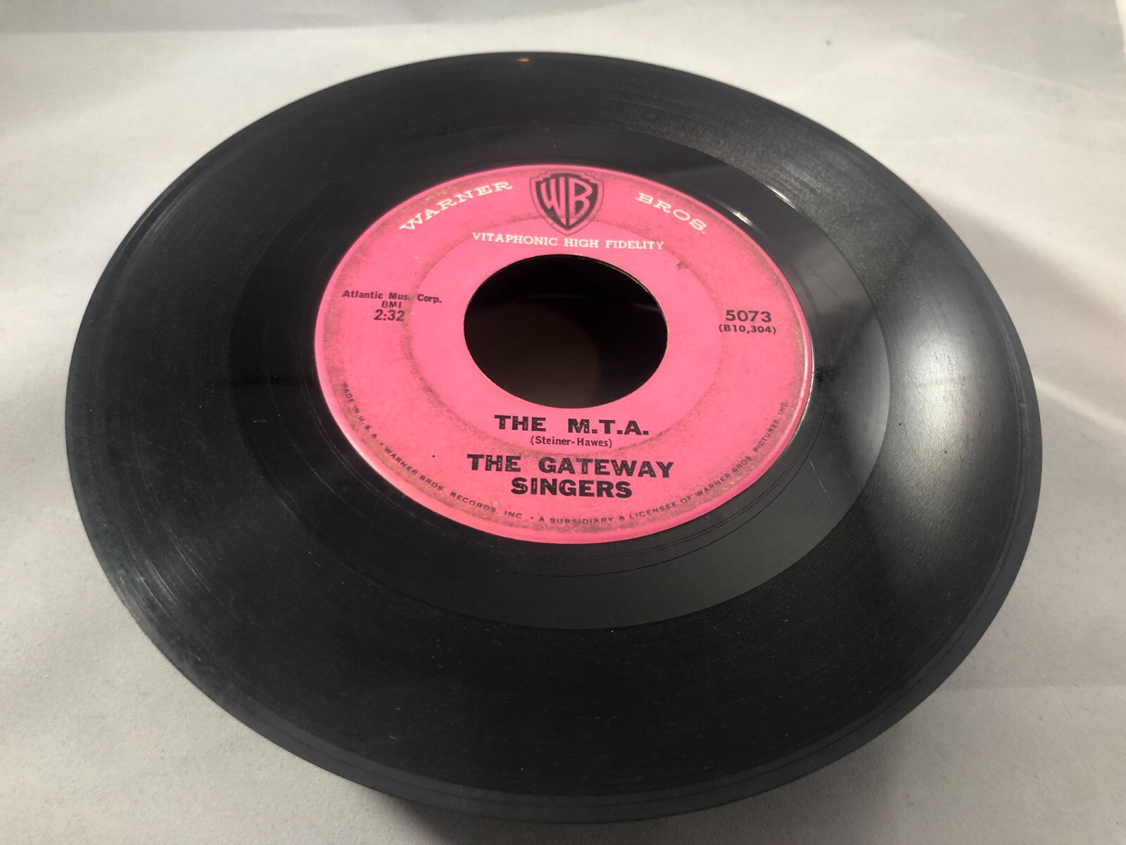 GATEWAY SINGERS Folk 45rpm The M.T.A. b/w Keep A-Movin' HEAR