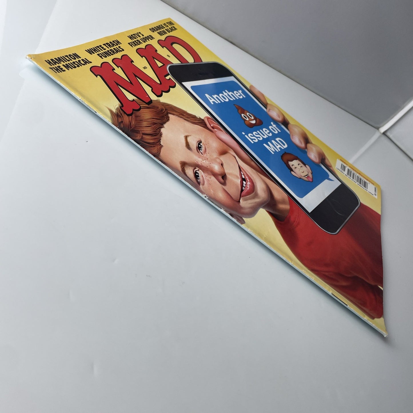 MAD Magazine: Another Poop Issue of MAD October 2016 (NEW)