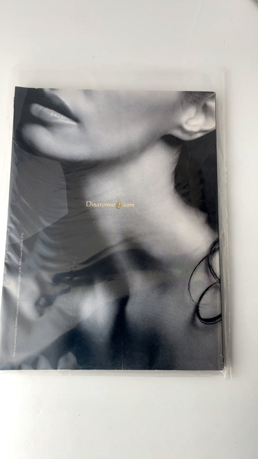 Playboy December 2000 Carmen Electra Gala Christmas Issue