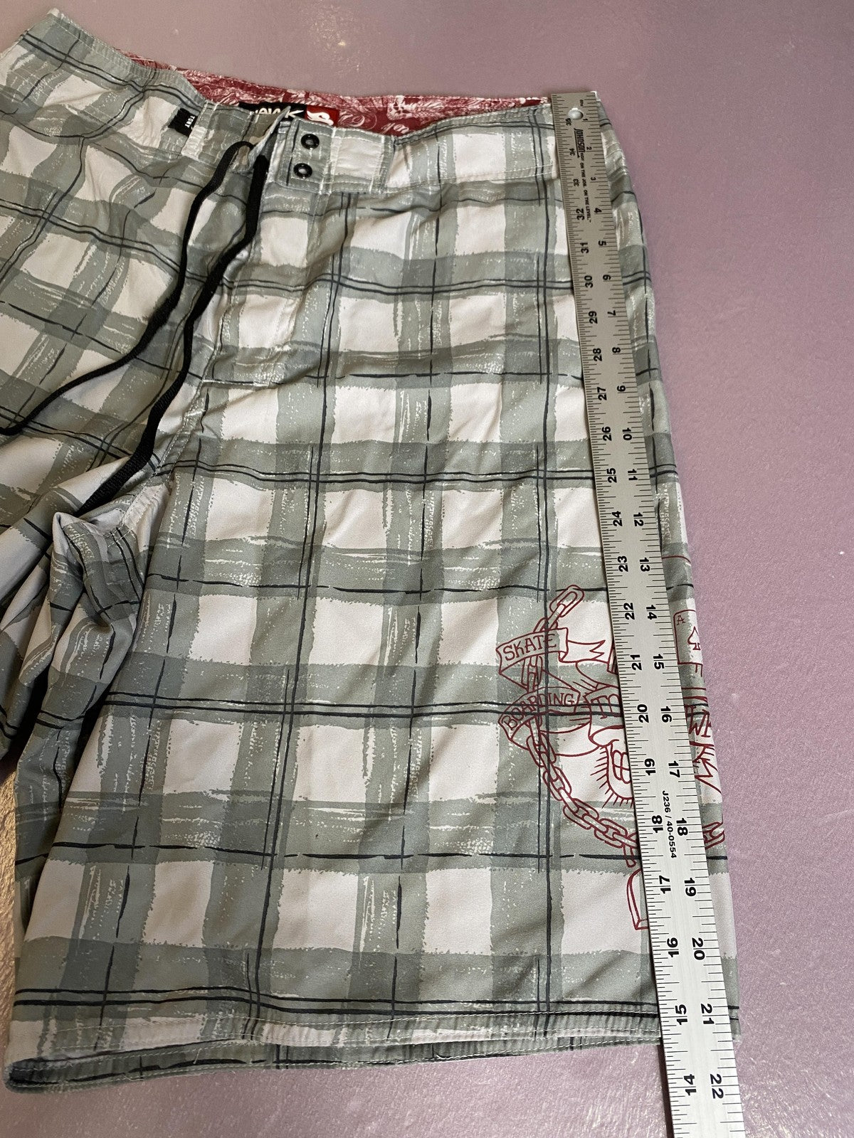 Tony Hawk Board Shorts Mens 30 Gray Plaid Skull Graphic Swim Trunks Skate Surf