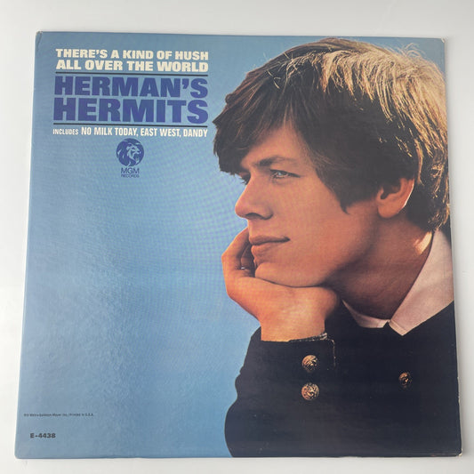 Herman's Hermits (MGM – E 4438) There's A Kind Of Hush All Over The World