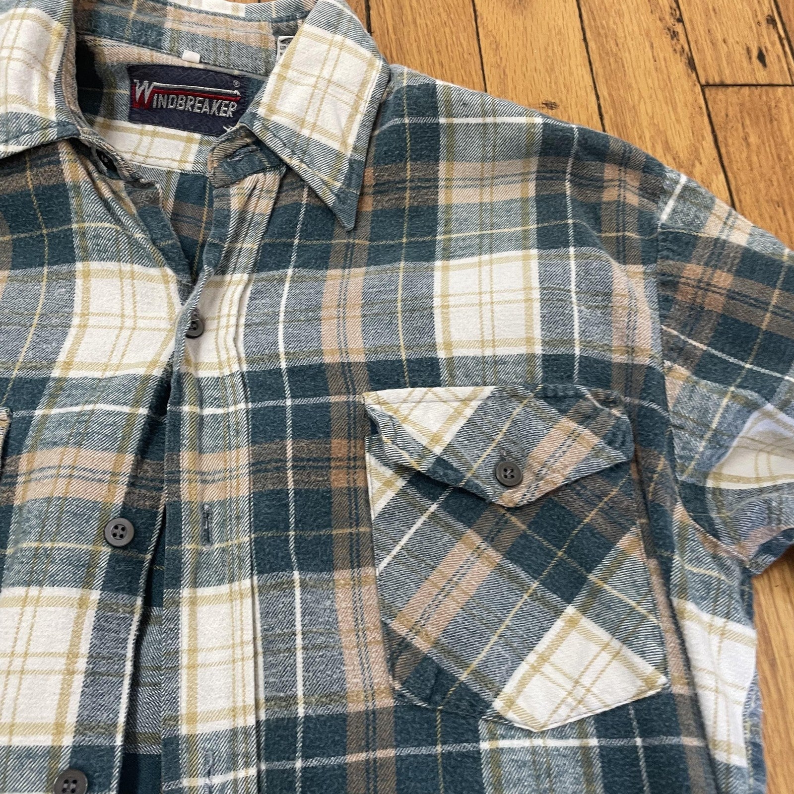 Windbreaker Shirt Mens Medium Plaid Flannel Button Up Pockets Casual