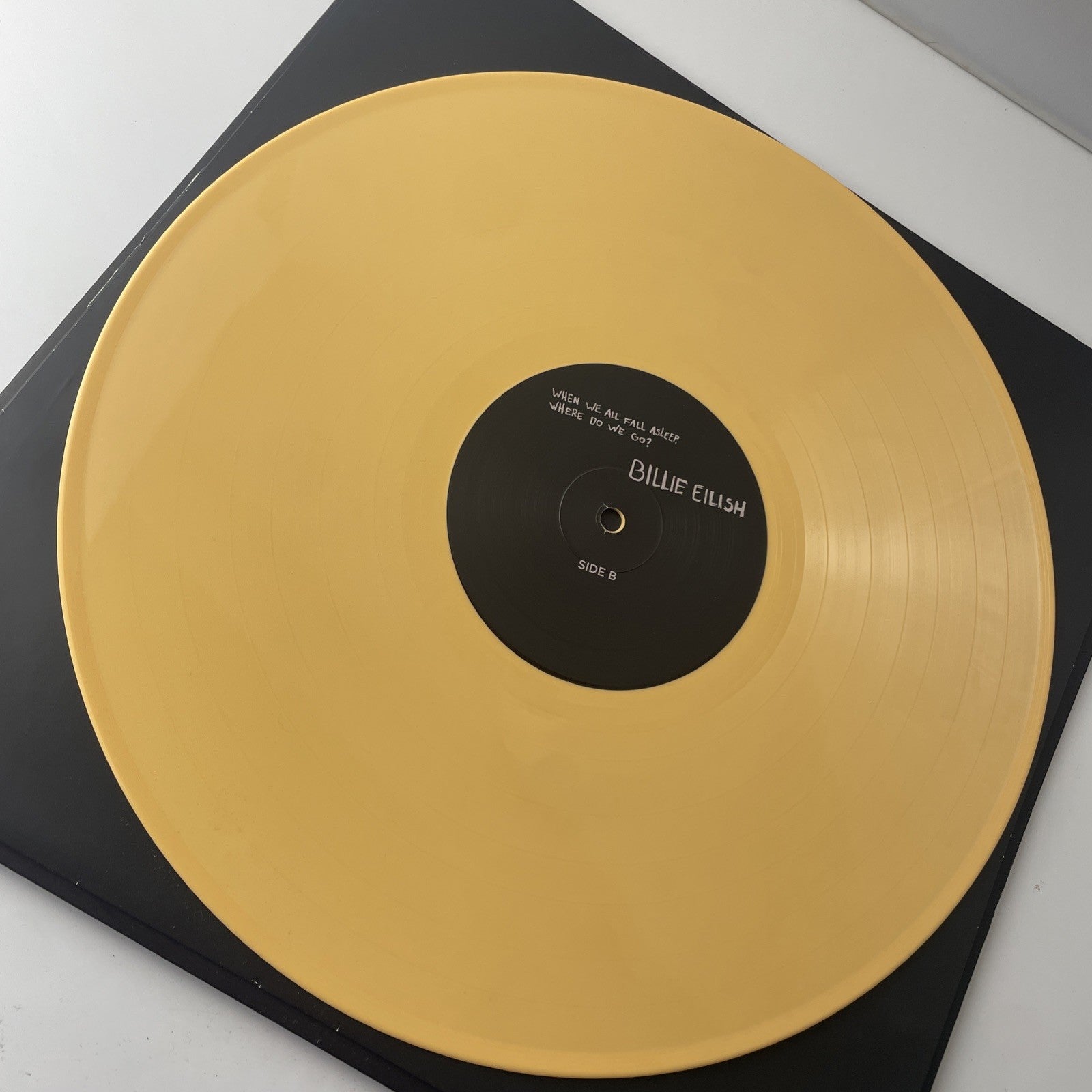 Billie Eilish-When We All Fall Asleep, Where Do We Go? Vinyl - Pale Yellow