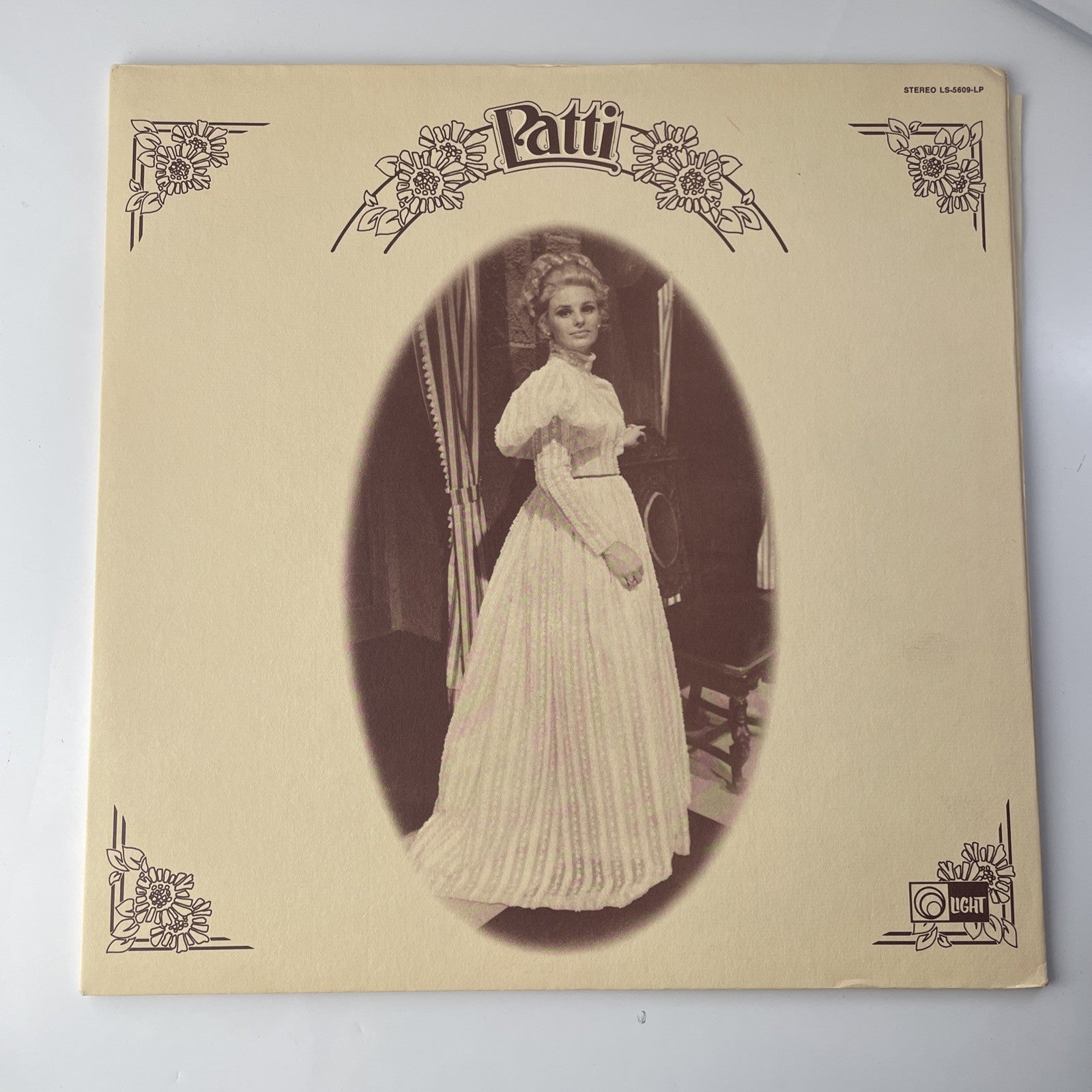PATTI ROBERTS "Patti" LP RARE 1972 LIGHT RECORDS CHRISTIAN XIAN FOLK 