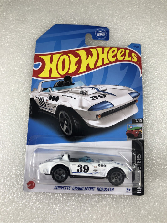Hot Wheels 2021 HW Roadsters 3/10 White Corvette Grand Sport Roster 14/250