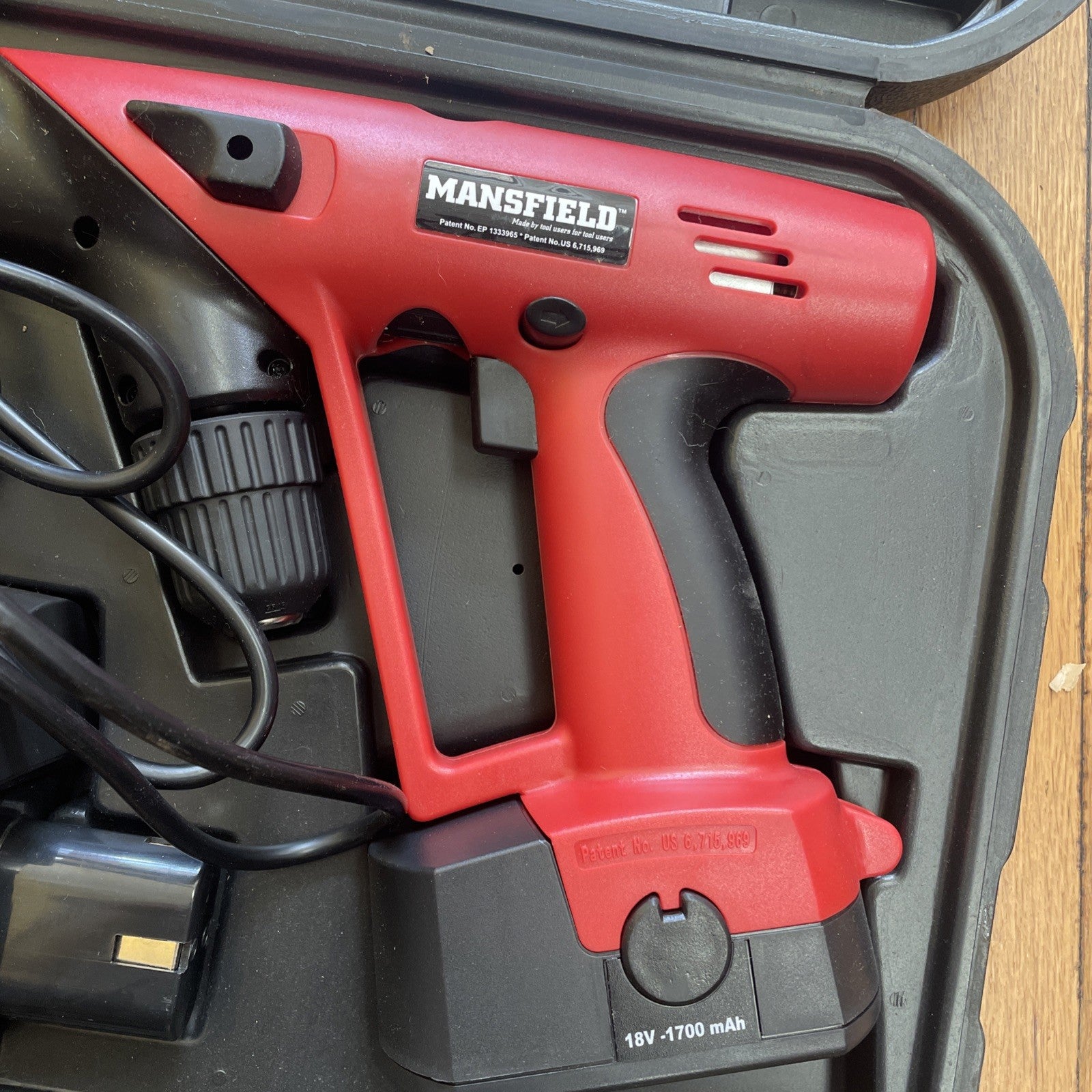 MANSFIELD TOOLS DUAL DRILL 11-707  Comes With  Battery, Charger, Manual, Case