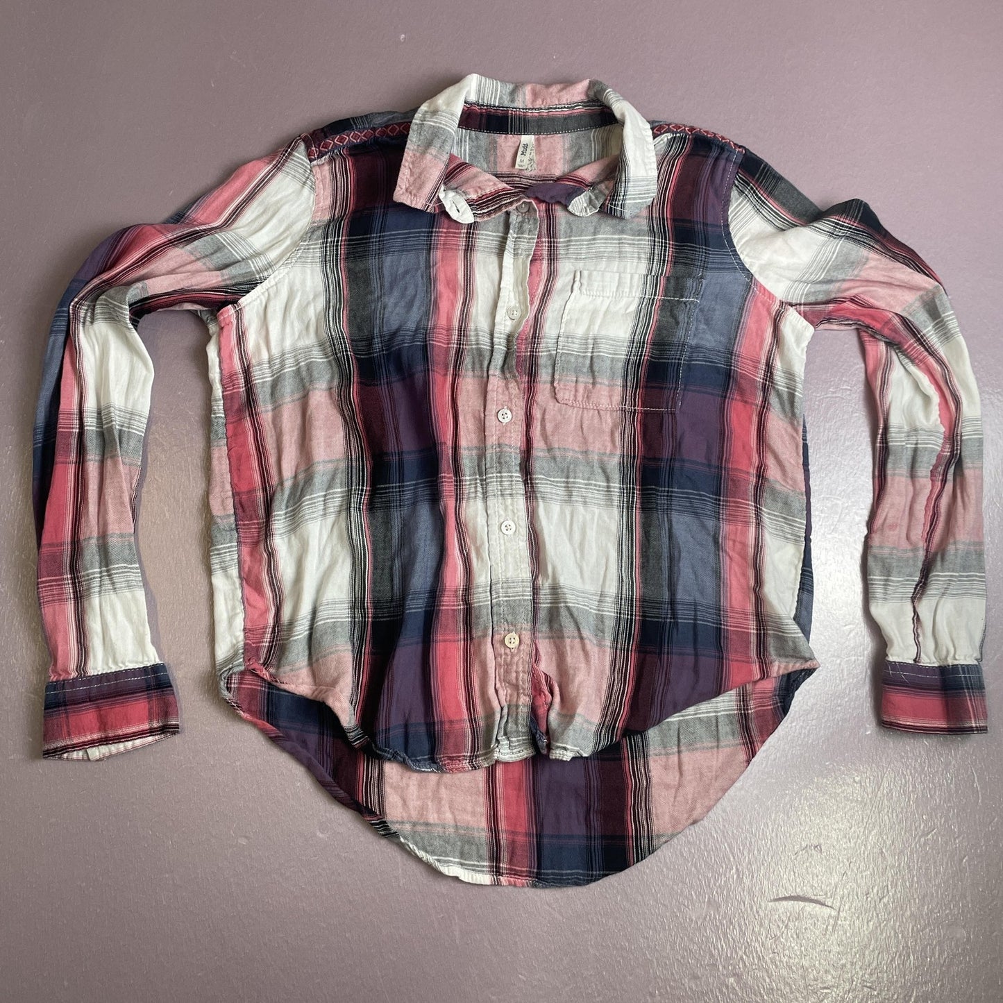Mudd Shirt Womens Medium Pink Blue Plaid Button Down Long Sleeve Collared Casual