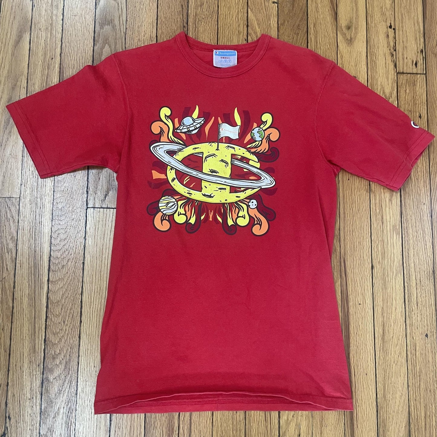 Champion Shirt Mens Small Red Space Planets Saturn Graphic Tee Vintage Style