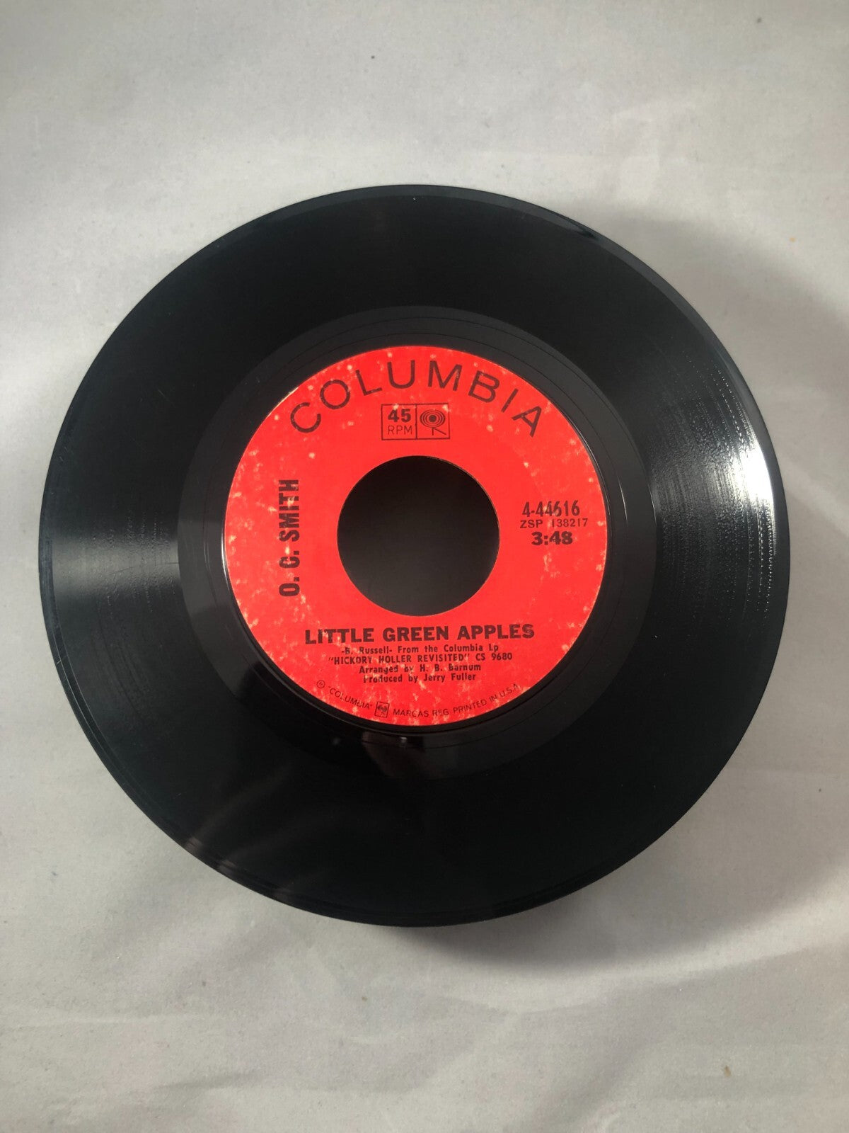 O.C. SMITH 45RPM LONG BLACK LIMOUSINE/LITTLE GREEN APPLES COLUMBIA RECORDS VG