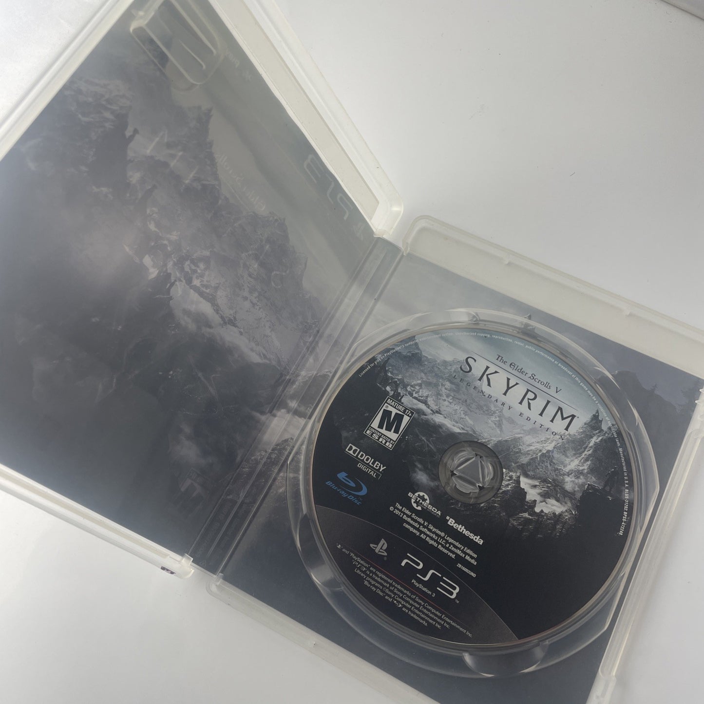 The Elder Scrolls V Skyrim  (Playstation 3 PS3, 2013) Good Condition