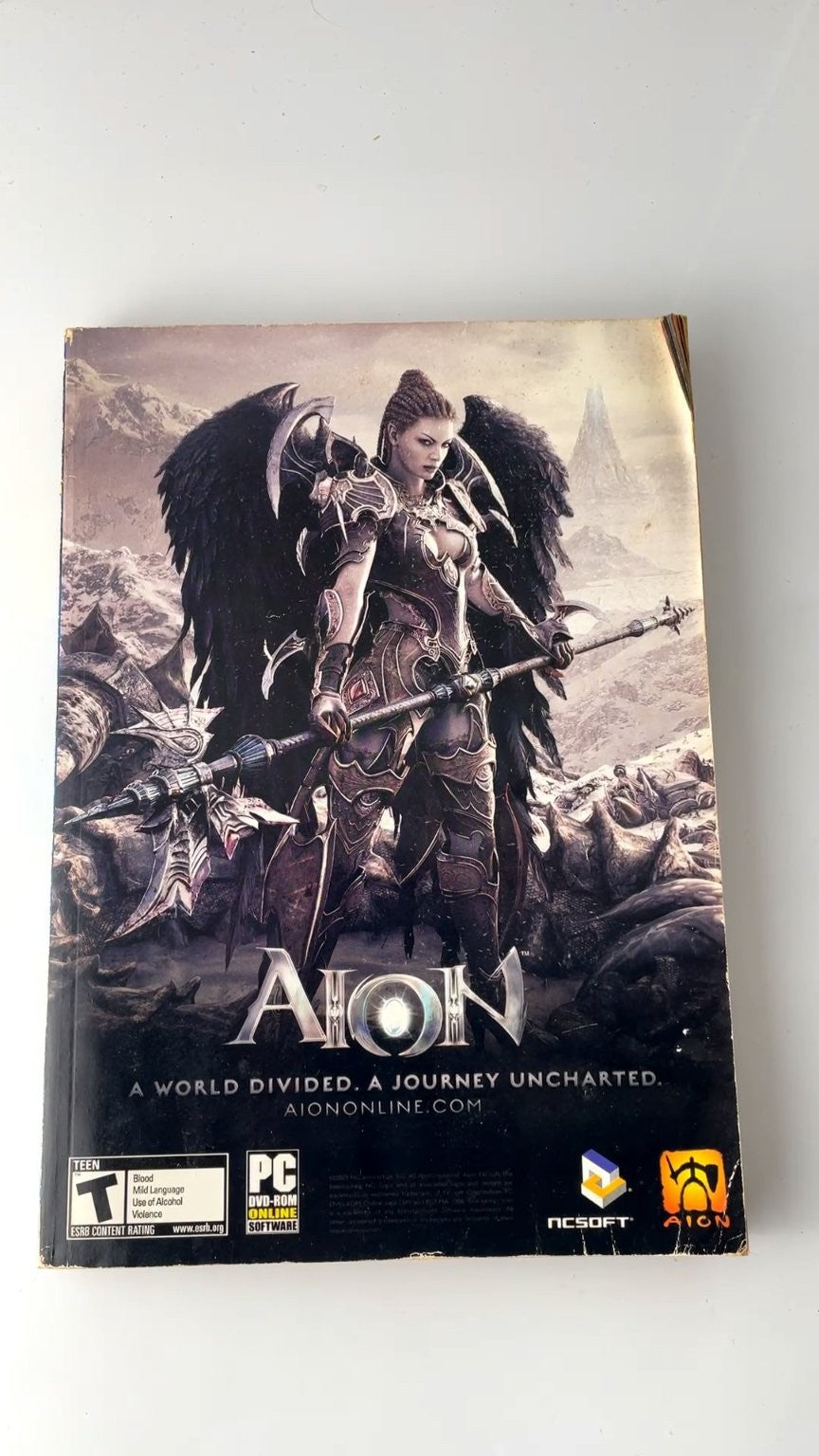 Shonen Jump Volume 7 October 2009 Bleach Naruto One Piece WITH KAKASHI CARD