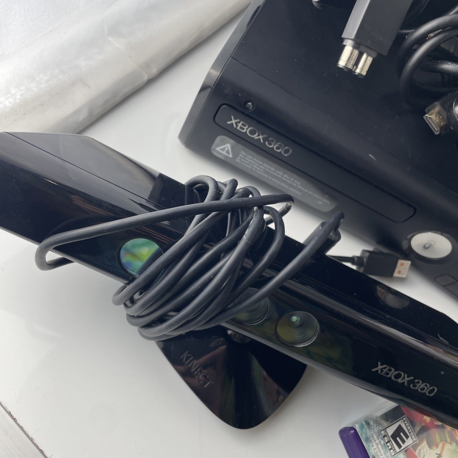 XBOX 360 Kinect System 250GB Bundle with Box, Console, Controller, Power, WORKS!