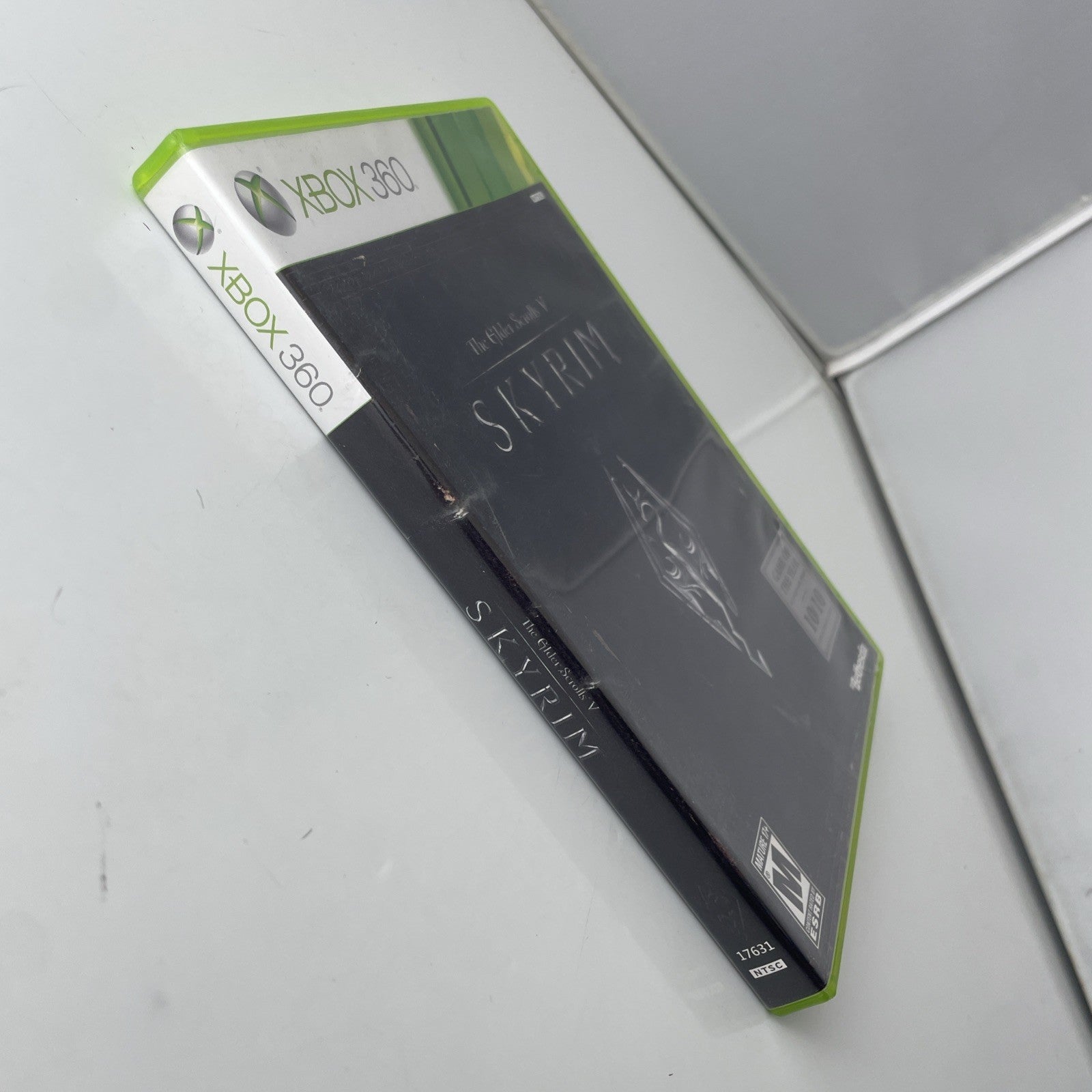 The Elder Scrolls V: Skyrim (Microsoft Xbox 360, 2011) No Manual