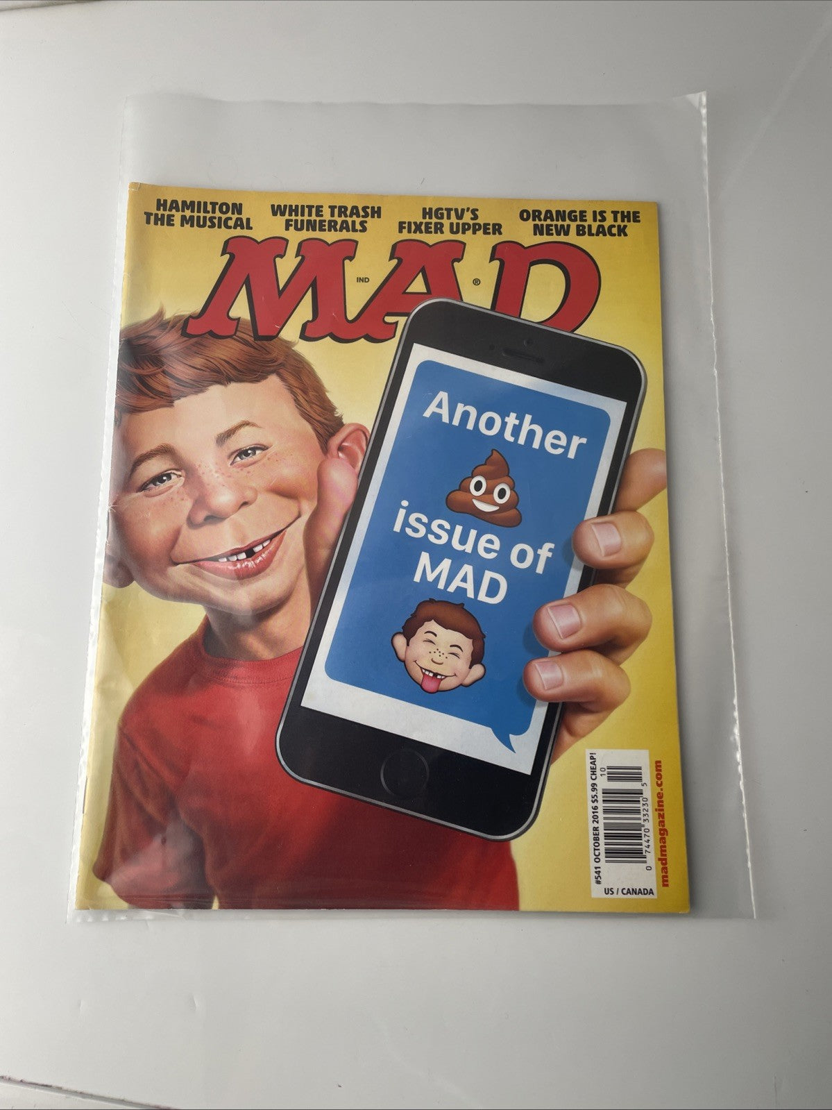 MAD Magazine: Another Poop Issue of MAD October 2016 (NEW)