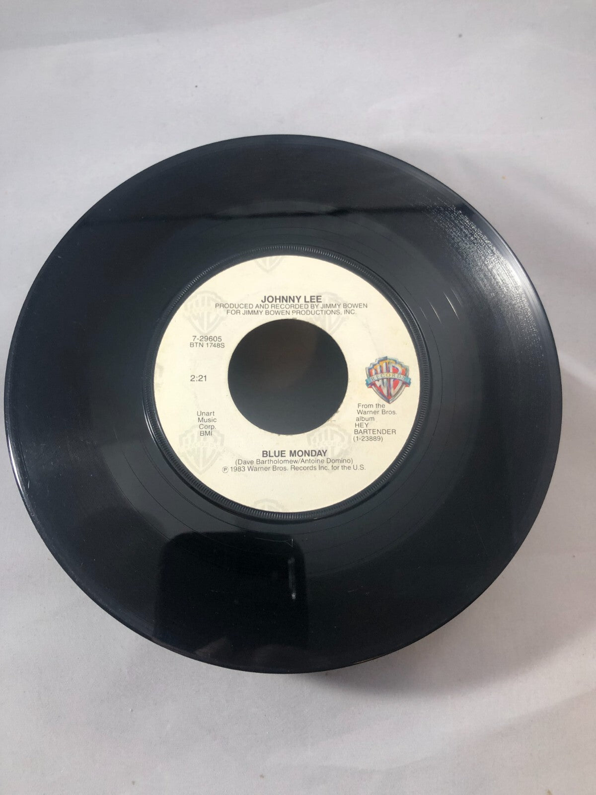 JOHNNY LEE - HEY BARTENDER / BLUE MONDAY - 45 RECORD 7"   130 VG