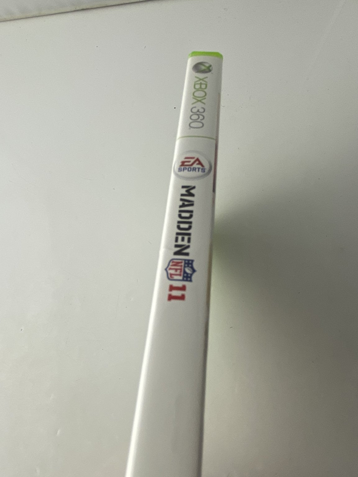 Madden NFL 11 Xbox 360 Video Game Football Sports Multiplayer