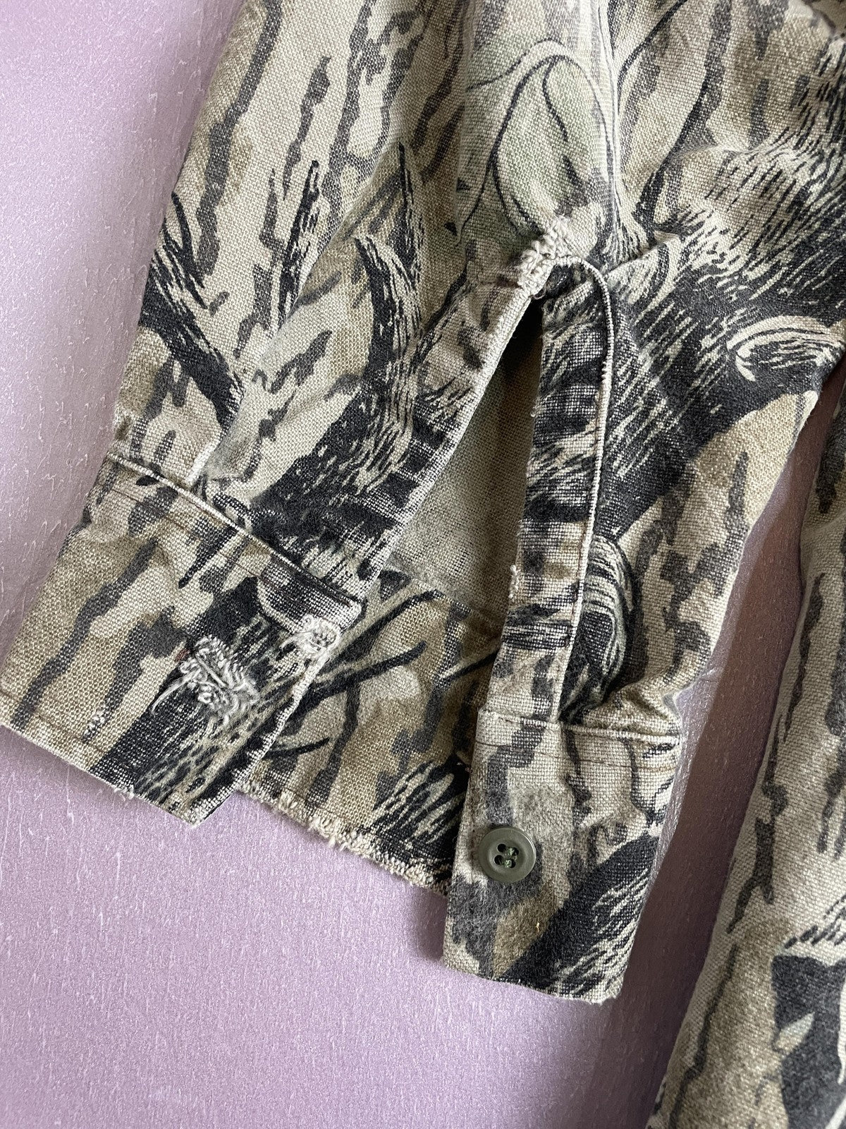 Vintage Mossy Oak Shirt Mens Medium Camou TREESTAND BARK Made USA 90s