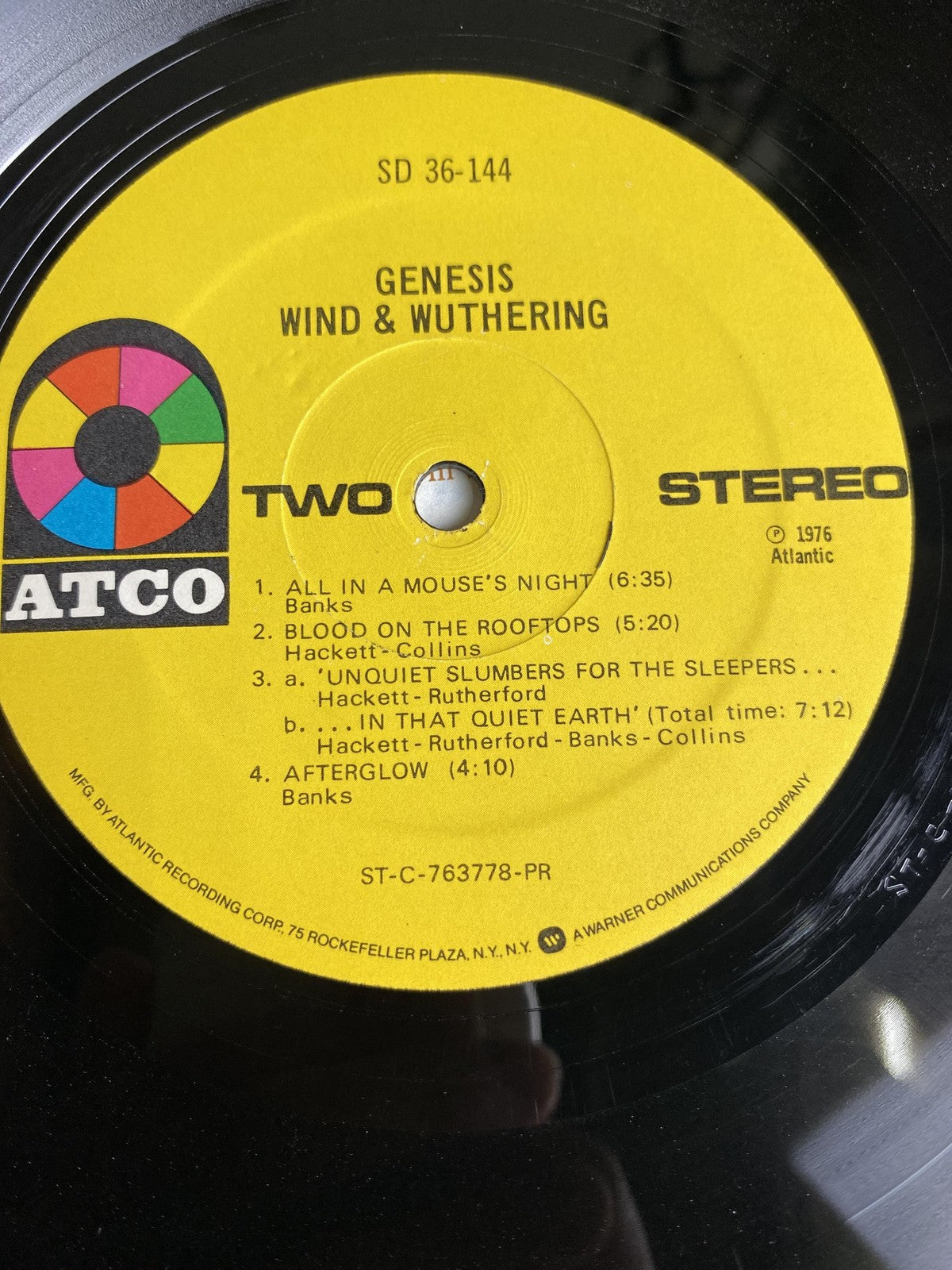 Vintage Genesis Wind & Wuthering 12" Vinyl LP ATCO SD 36-144 Prog Rock Album