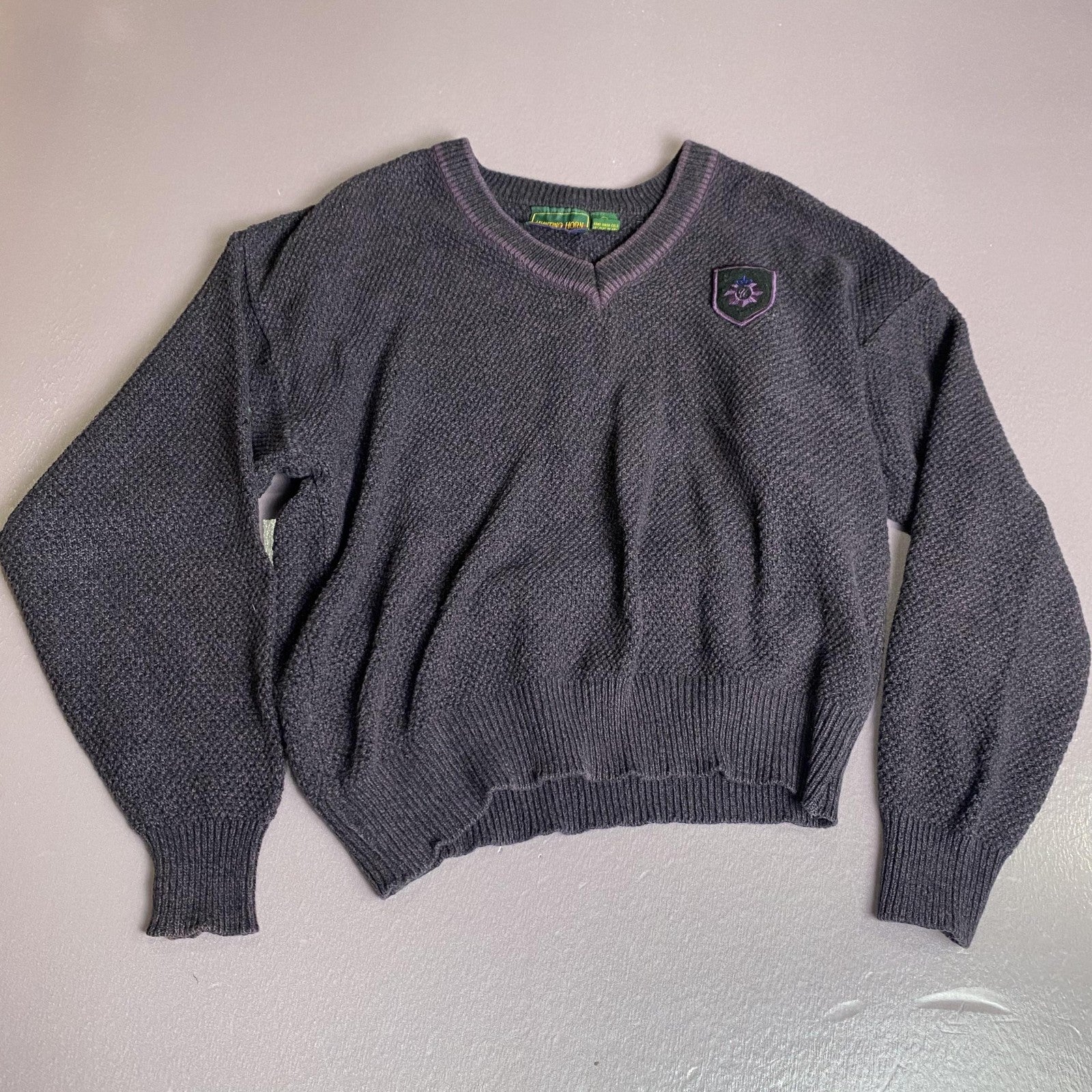 Hunting Horn Classics Sweater Mens Large Knit Crest Patch Pullover