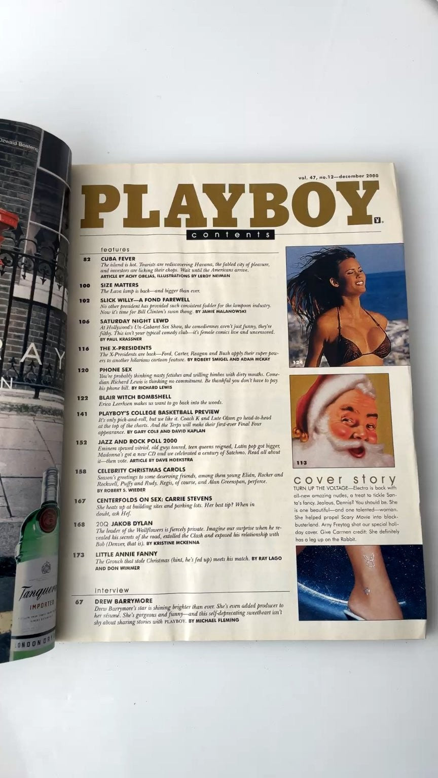 Playboy December 2000 Carmen Electra Gala Christmas Issue