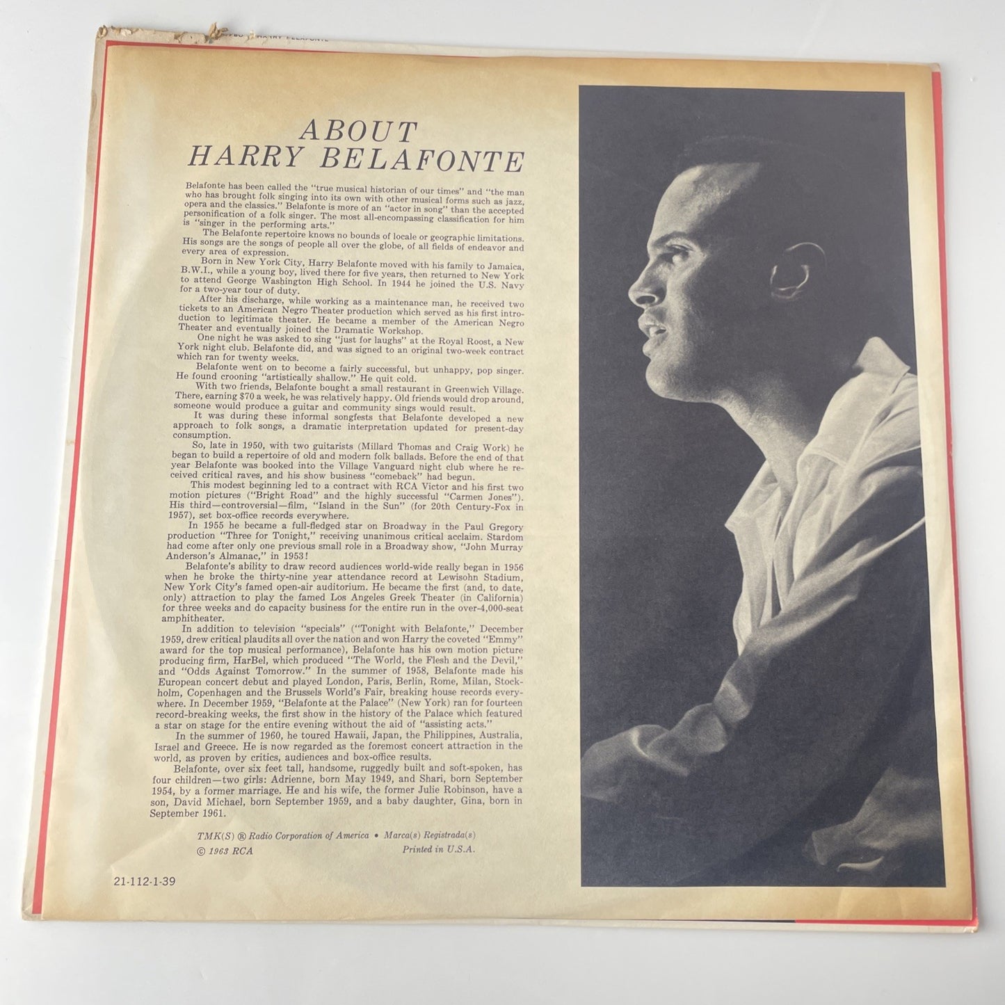 Harry Belafonte Calypso 1956 RCA Victor LPM-1248 Mono  Vinyl is VG
