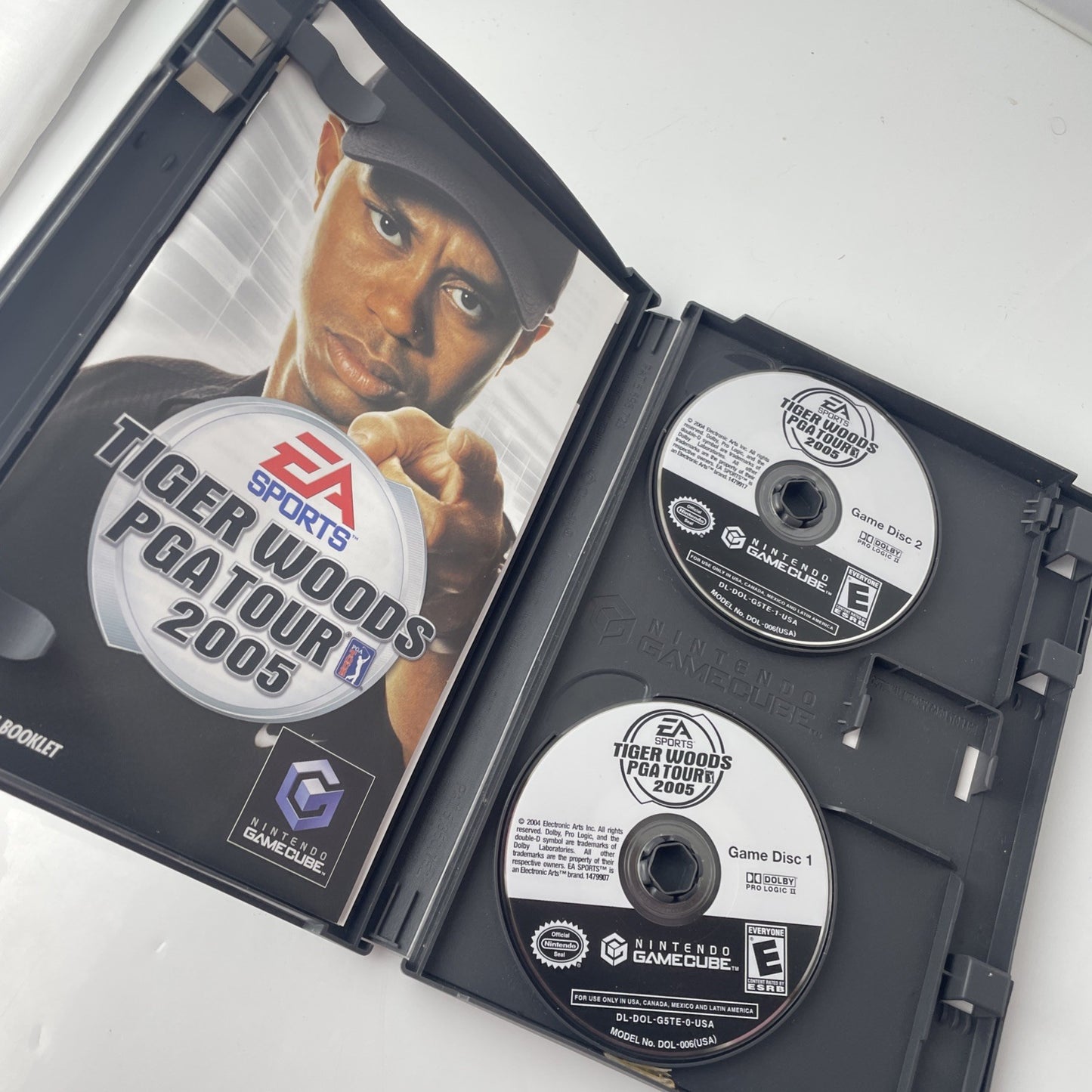 Tiger Woods PGA Tour 2005 (Nintendo GameCube, 2004) 2 Discs CIB #0905