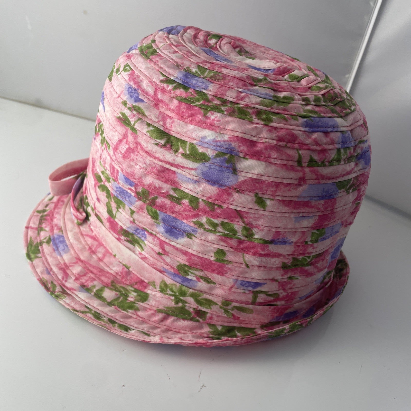 True Vtg Valerie Modes 22 UNION LABEL Pink Floral Woven Bucket Hat MOD MCM