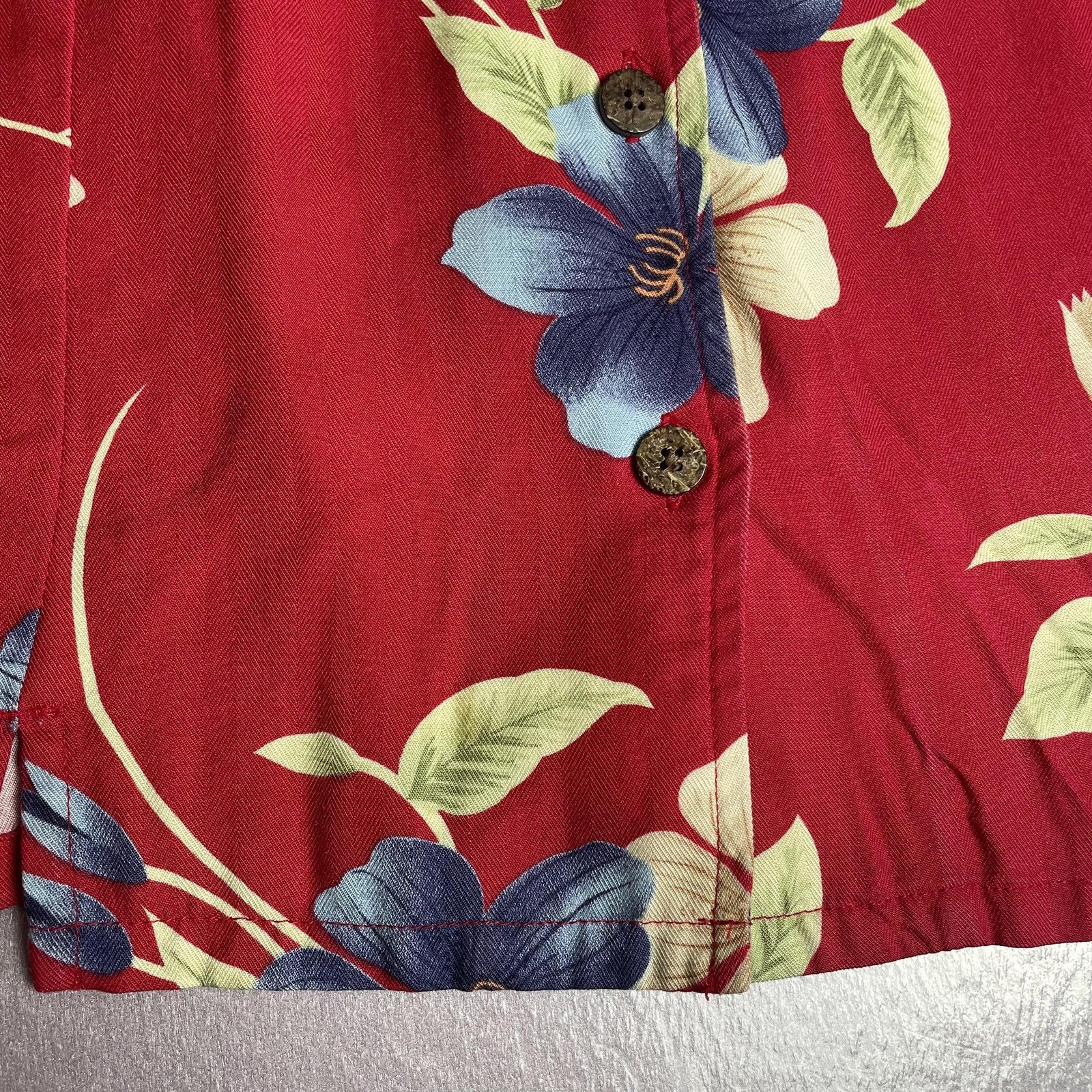 Havana Jacks Cafe Shirt Womens Large Red Sleeveless Floral Rayon Button Up Top