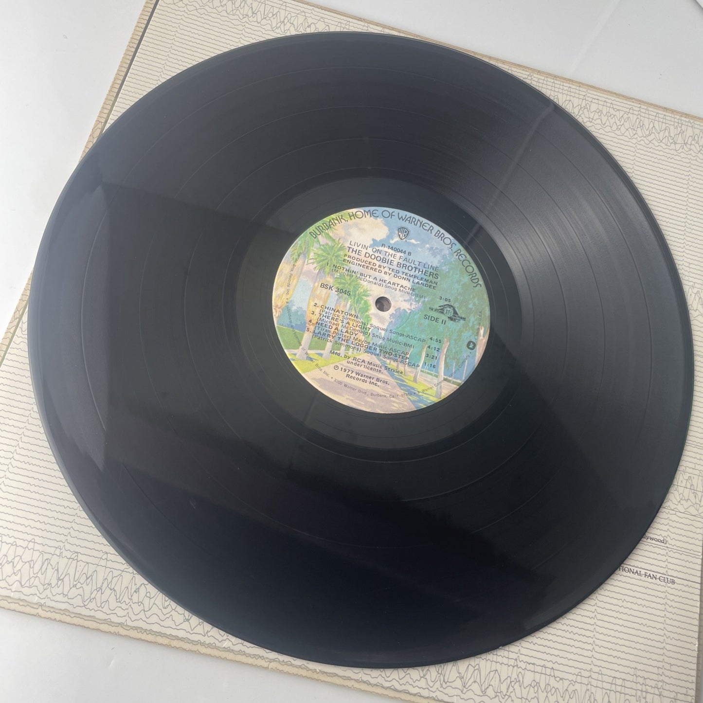 The Doobie Brothers Livin' On The Fault Line LP BSK 3045 Winchester Press VG