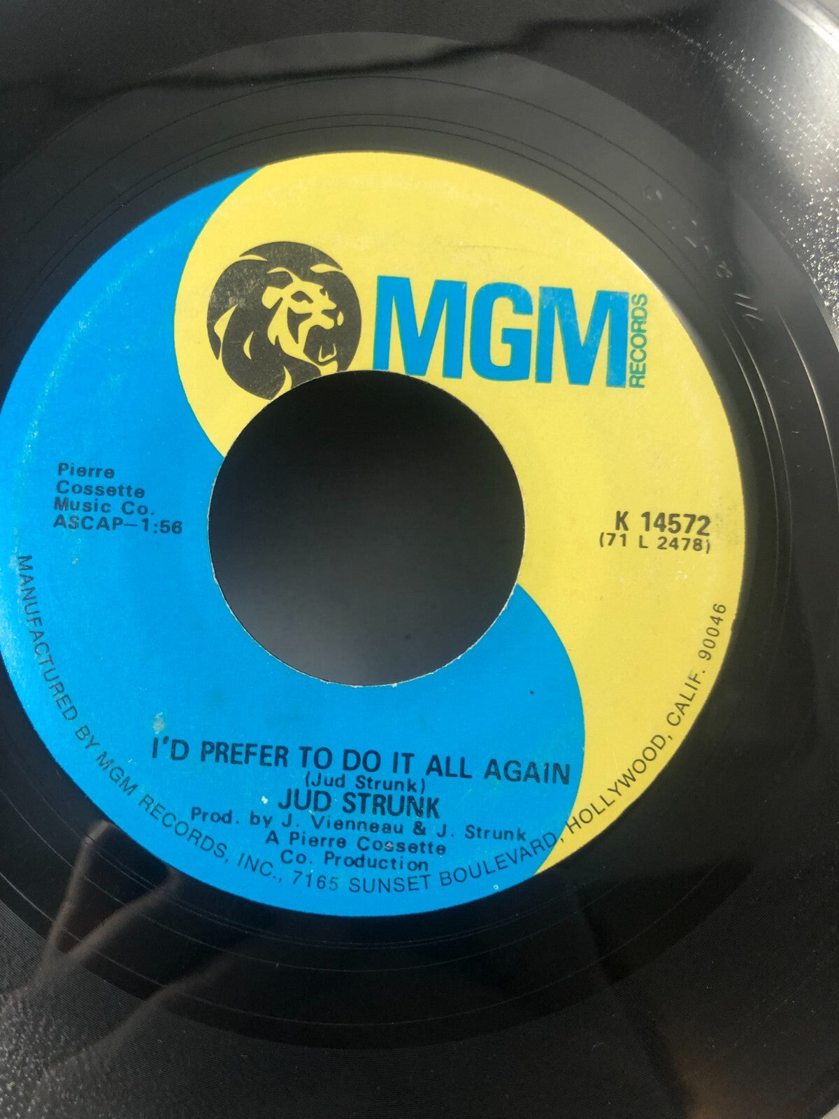 Jud Strunk Next Door Neighbor's Kid /I'd Prefer to do it all Again 7" 45 MGM VG