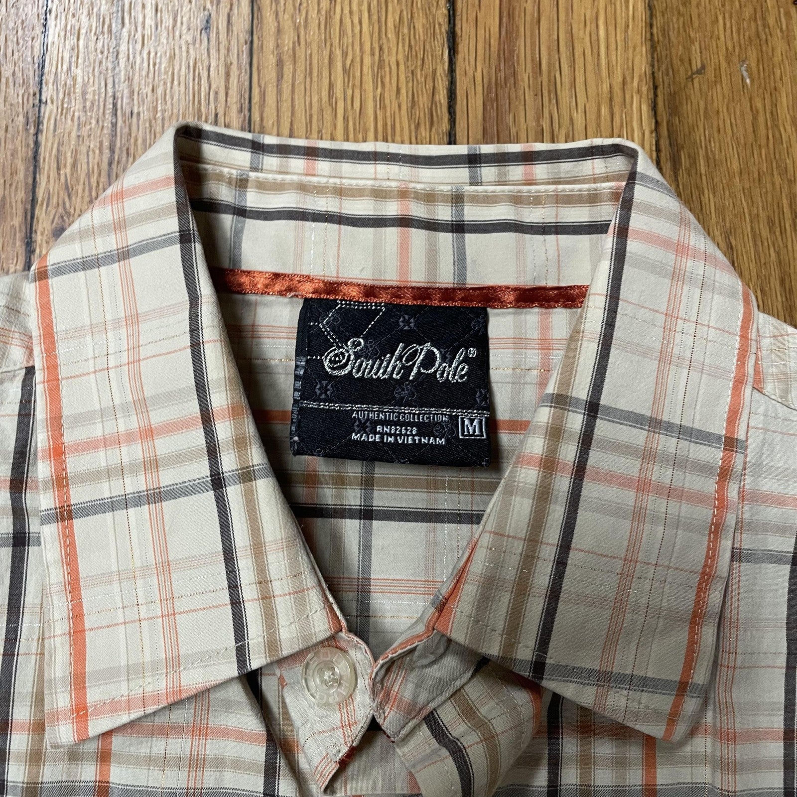 Southpole Shirt Mens Medium Orange Beige Plaid Short Sleeve Button Up Casual