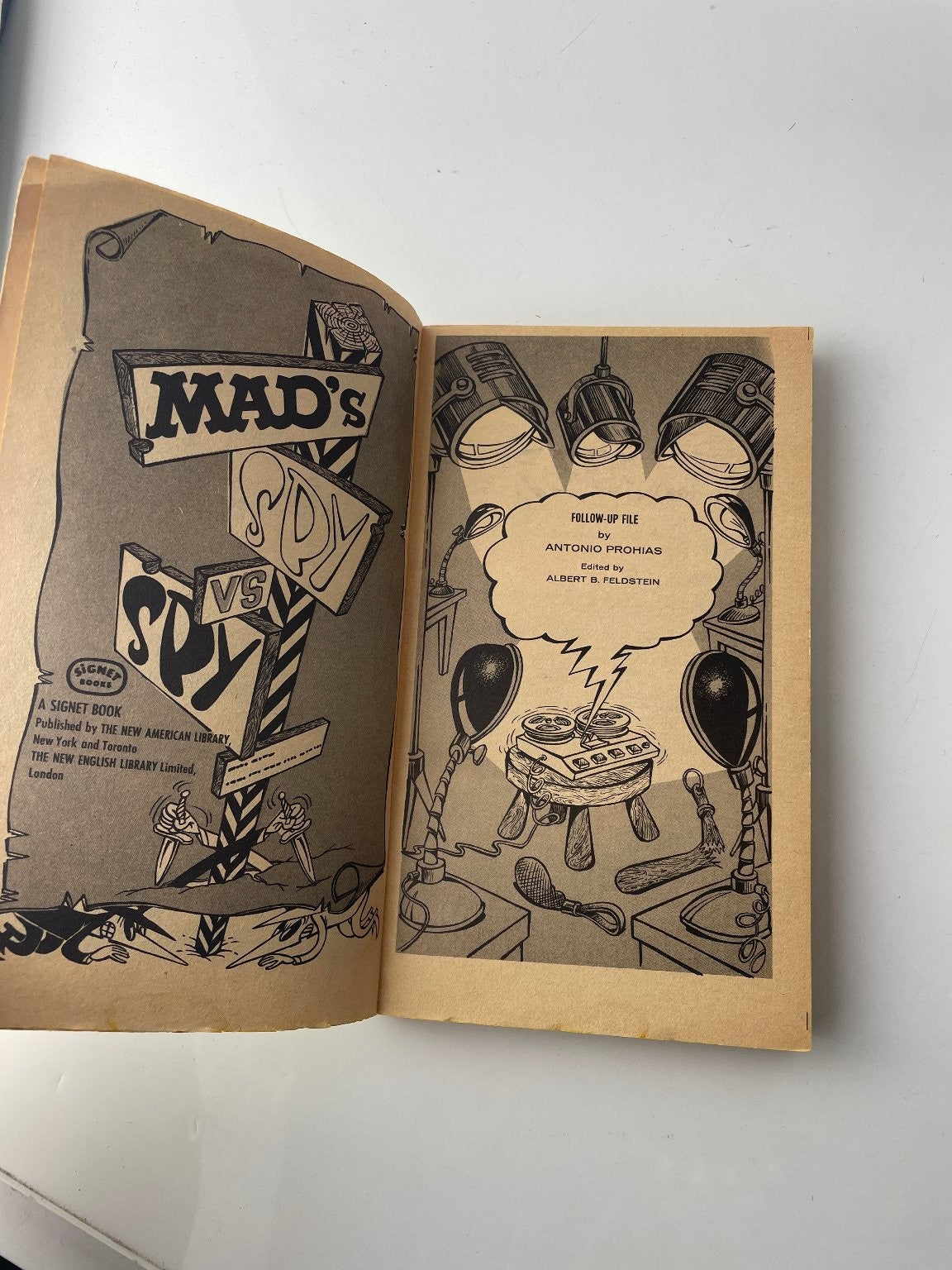 MAD's Spy vs Spy Follow-Up File Antonio Prohias 1968 First Edition