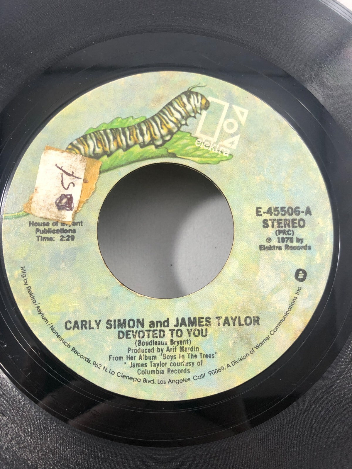 CARLY SIMON & JAMES TAYLOR DEVOTED TO YOU/BOYS IN THE TREES USED 45RPM VINYL