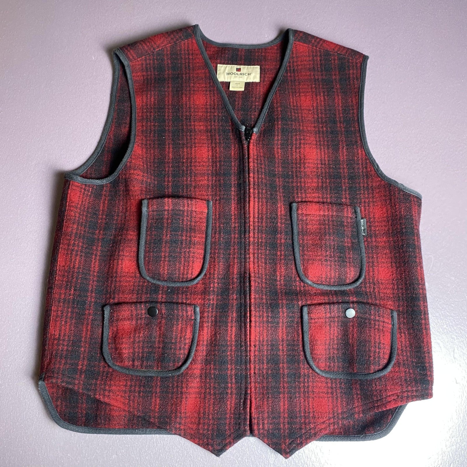Woolrich Vest Mens Large Red Black Plaid Wool Hunting Outdoor Pockets Zip Canvas